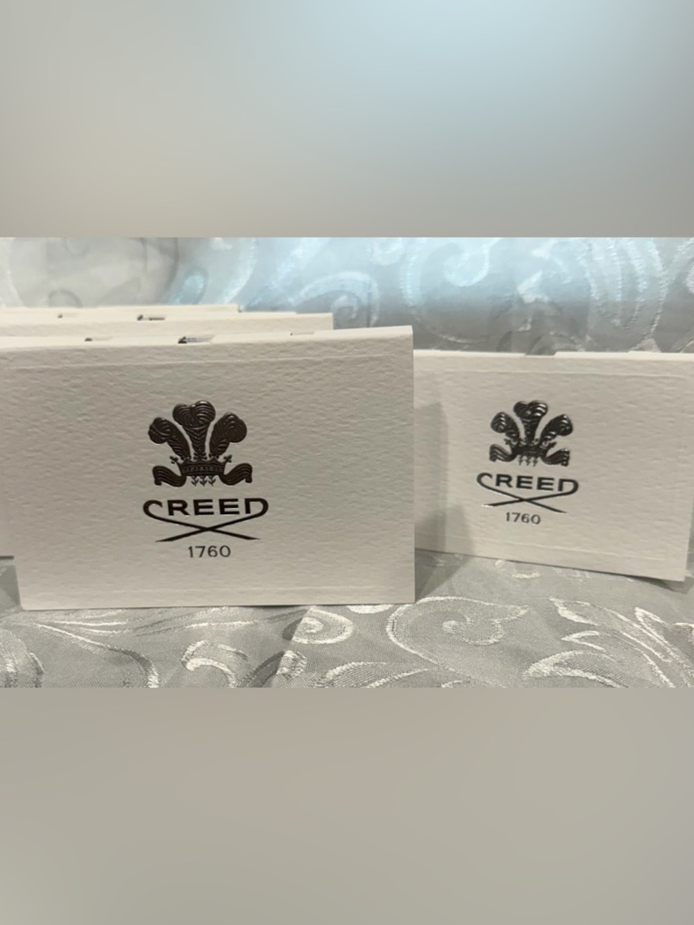 Creed Sample Vial Set in White and Black 5 New